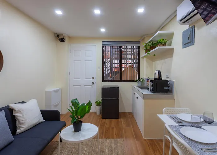 Cozy Modern Near Maginhawa & Katipunan * Manila