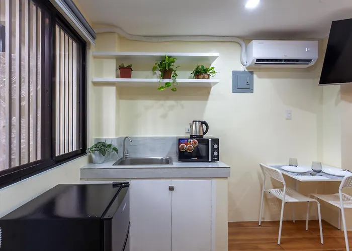 Cozy Modern Near Maginhawa & Katipunan * Manila